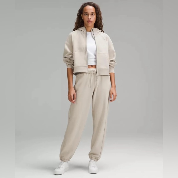 Scuba mid rise oversized jogger regular length Mojave tan - Picture 3 of 6